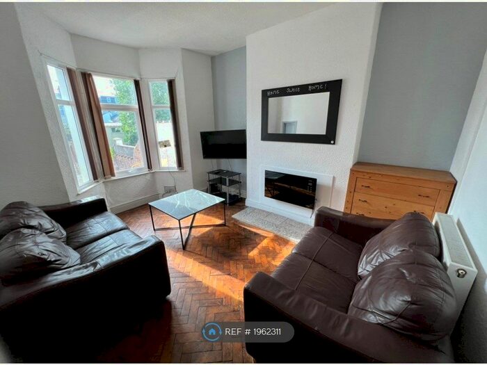 4 Bedroom Terraced House To Rent In Flaxland Avenue, Cardiff, CF14