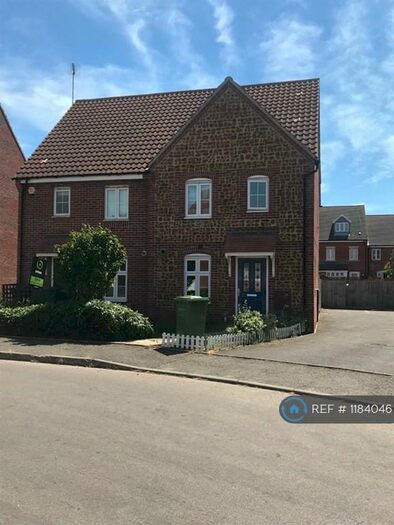3 Bedroom Semi-Detached House To Rent In Anthony Nolan Road, King's Lynn, PE30