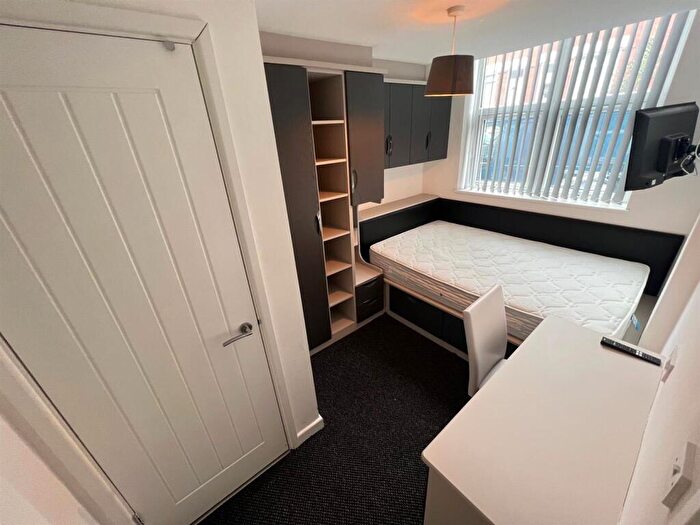 4 Bedroom Terraced House To Rent In Terry Road, Coventry, CV1