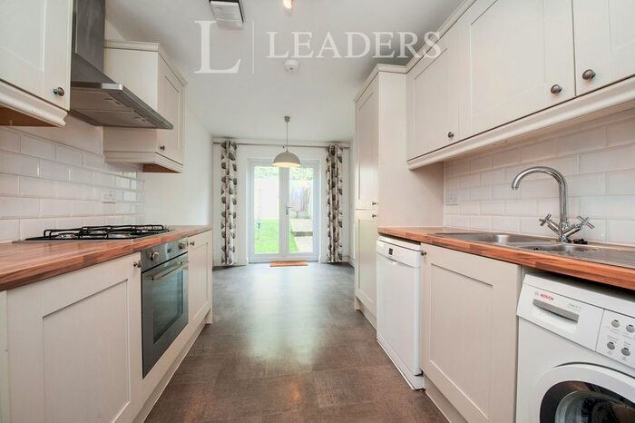 2 Bedroom Terraced House To Rent In Taylor Close, Faringdon, SN7