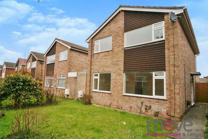 4 Bedroom Detached House To Rent In Loweswater Road, Cheltenham, GL51