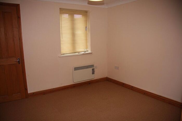 2 Bedroom Semi-Detached House For Sale In Waveney Road, Hunstanton, Norfolk, PE36