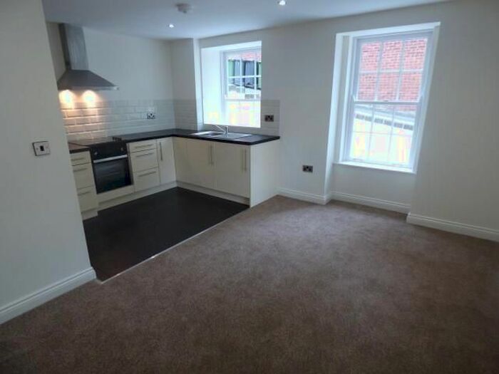 1 Bedroom Maisonette To Rent In Amington Road, Tamworth, B77