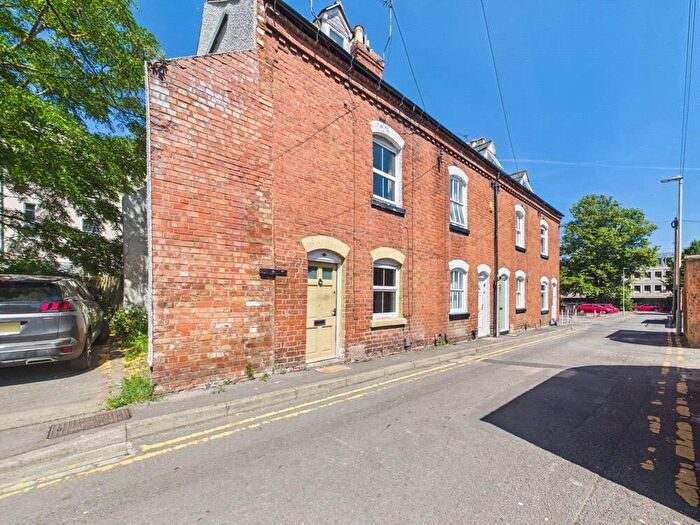 2 Bedroom End Of Terrace House For Sale In Norfolk Street, Gloucester, GL1