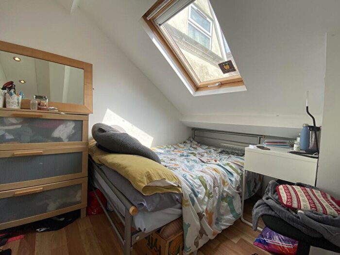 2 Bedroom Flat To Rent In Claude Road, Roath, CF24