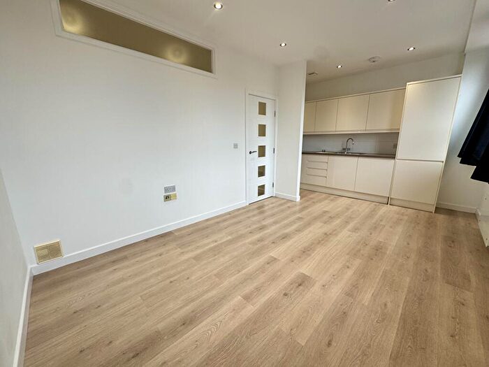 1 Bedroom Apartment To Rent In Rose Lane, Norwich, NR1