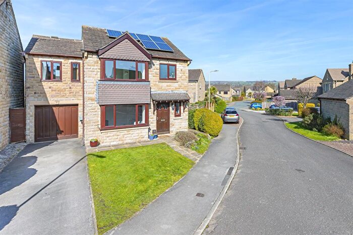 4 Bedroom Detached House For Sale In Long Meadows, Burley In Wharfedale, Ilkley, LS29
