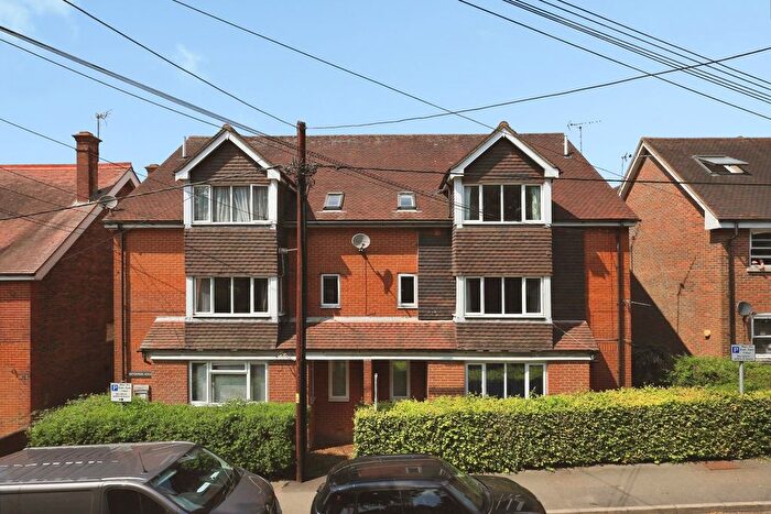1 Bedroom Flat For Sale In High Street, Buxted, Uckfield, East Sussex, TN22