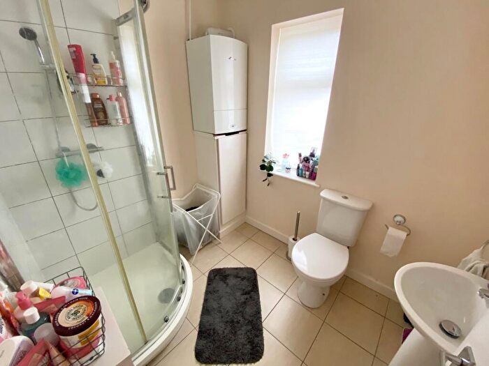 2 Bedroom Apartment To Rent In Station Road, Wigston, Leicestershire, LE18