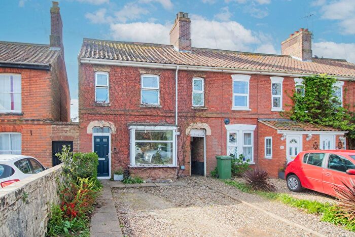3 Bedroom End Terrace House For Sale In Norwich Road, Dereham, NR20