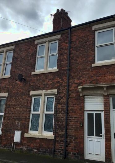 1 Bedroom Flat To Rent In Throston Street, The Headland, Hartlepool, TS24