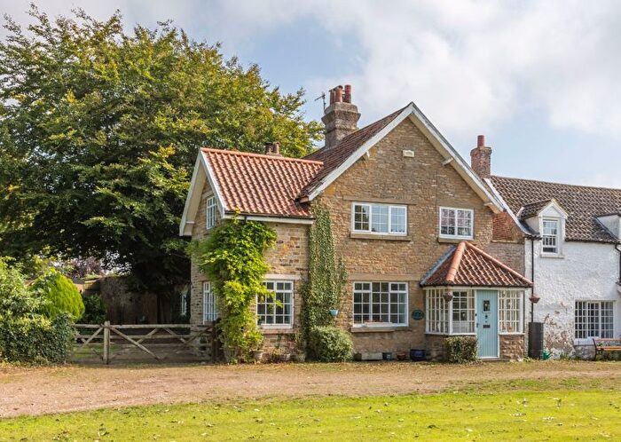 4 Bedroom Detached House For Sale In Garth End Road, West Ayton, Scarborough, YO13