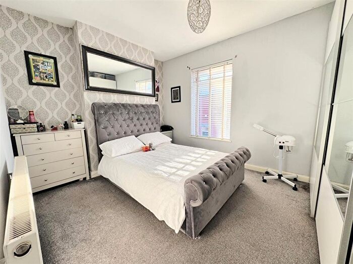2 Bedroom Terraced House For Sale In Childwall Avenue, Liverpool, L15