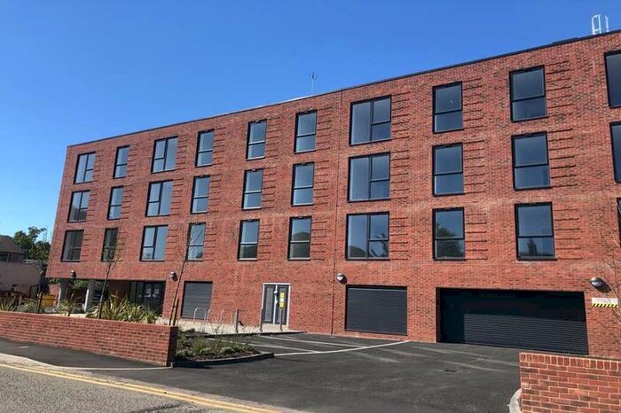 2 Bedroom Flat To Rent In Trafford Street, Chester, CH1