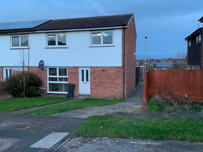 2 Bedroom Terraced House To Rent In Humphries Close, Leicester LE5