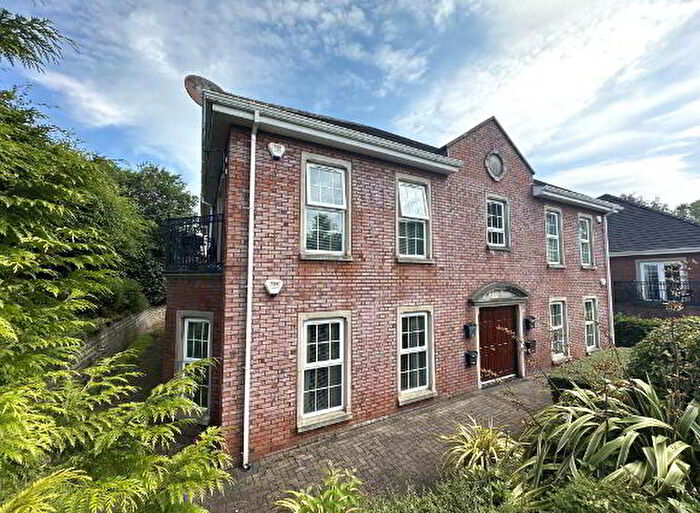 3 Bedroom Apartments For Sale In Drummanmore Manor, Armagh, BT61