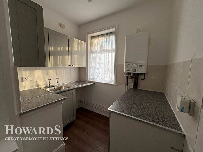 2 Bedroom Flat To Rent In Hamilton Road, Great Yarmouth, NR30