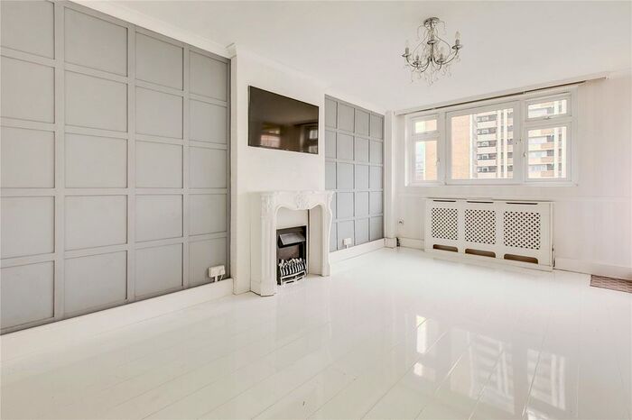 2 Bedroom Flat To Rent In Gastigny House, Pleydell Estate, EC1V