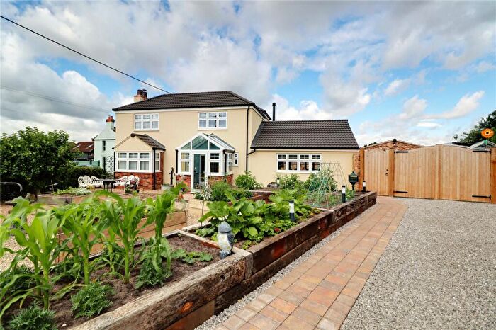 4 Bedroom Detached House For Sale In Battle Green, Epworth, Lincolnshire, DN9