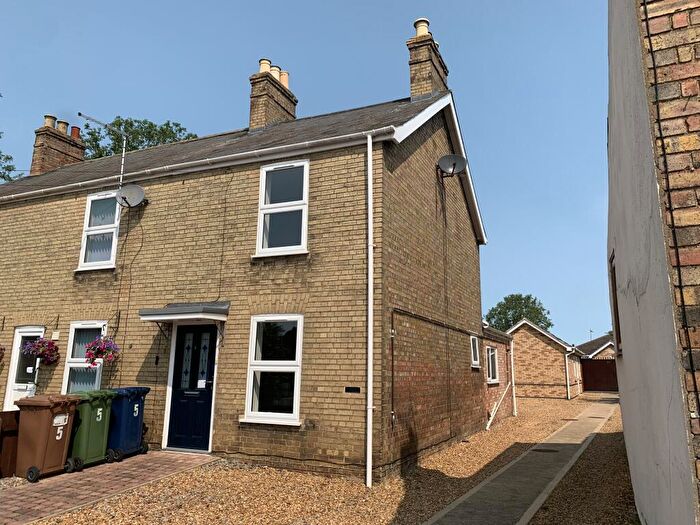 2 Bedroom Semi-Detached House To Rent In Finkle Lane, Whittlesey, Cambridgeshire, PE7