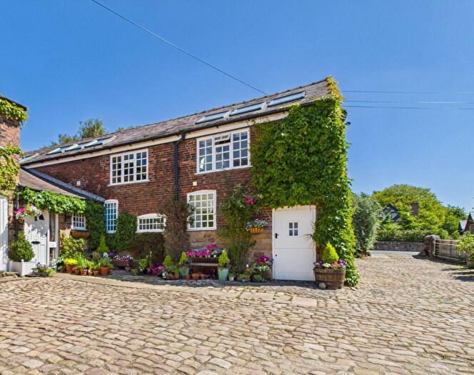 4 Bedroom Cottage For Sale In St. Michael Road, Aughton, L39