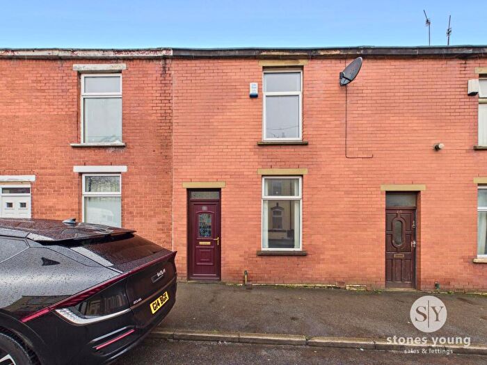 2 Bedroom Terraced House For Sale In Moorgate Street, Blackburn, BB2