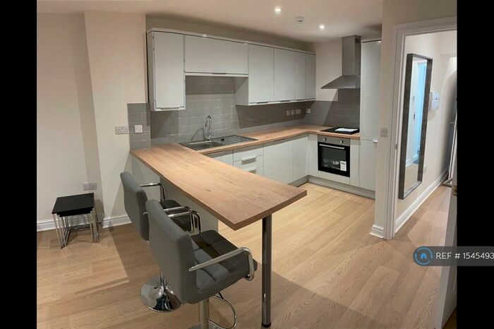 1 Bedroom Flat To Rent In Cornhill, Dorchester, DT1