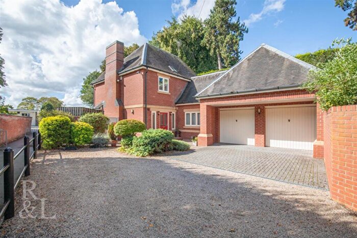 5 Bedroom House For Sale In Churchside Walk, Ashby-De-La-Zouch, LE65