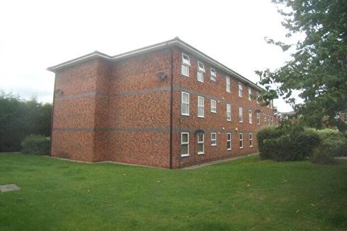 2 Bedroom Flat To Rent In Howden Way, Wakefield, WF1