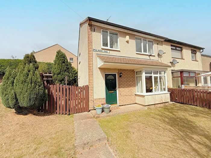 3 Bedroom Semi-Detached House For Sale In Milner Ing, Wyke, Bradford, BD12