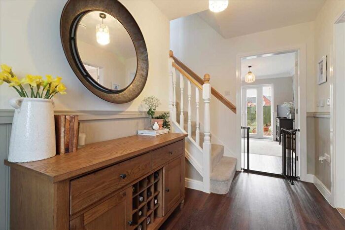 4 Bedroom Detached House For Sale In Poppy Crescent, Chesterfield, S41