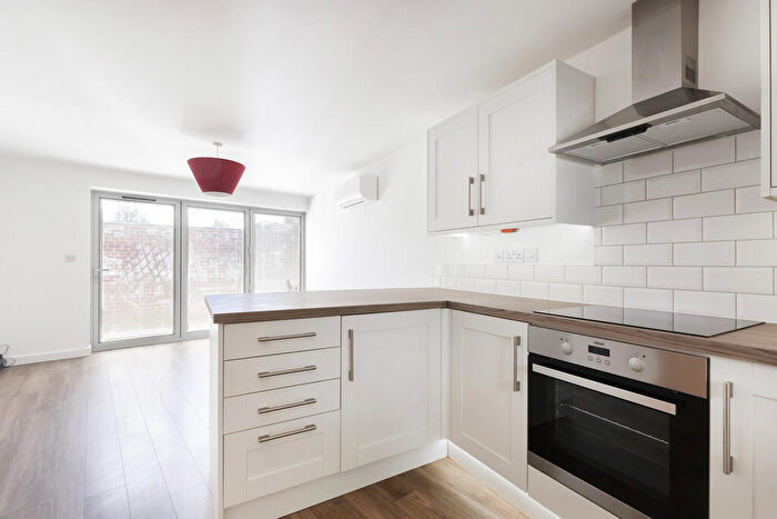 1 Bedroom Detached House To Rent In Cudnall Street, Cheltenham, GL53