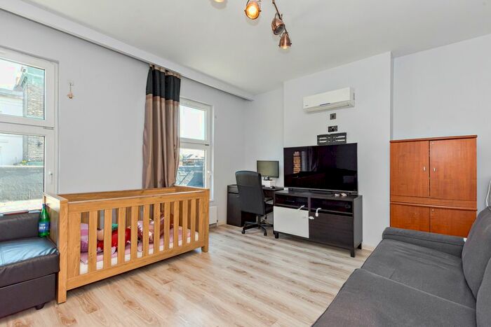 1 Bedroom Maisonette To Rent In Lordship Lane, London, SE22