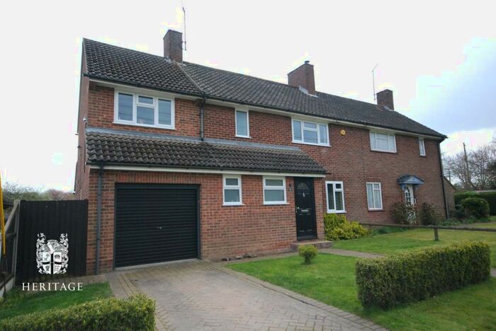 4 Bedroom Semi-Detached House For Sale In Rectory Road, Woodham Walter, CM9