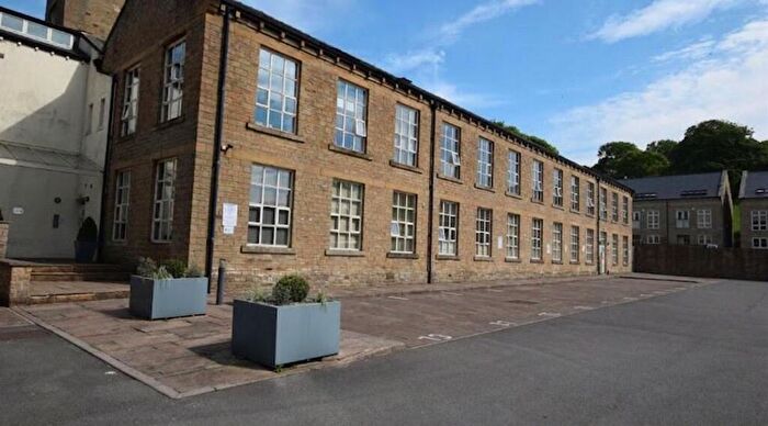 1 Bedroom Apartment To Rent In The Park, Kirkburton, HD8