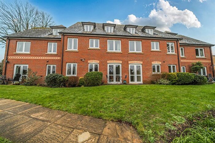 1 Bedroom Property For Sale In Betjeman Court, Wantage, OX12