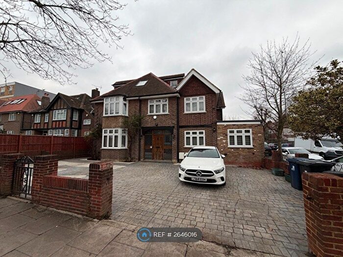 5 Bedroom Detached House To Rent In Argyle Road, London, W13