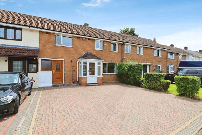 3 Bedroom Terraced House For Sale In White Oak Drive, Wolverhampton, West Midlands, WV3