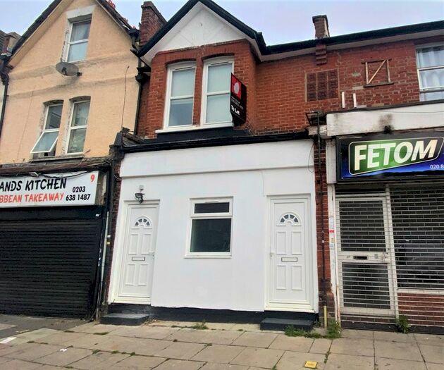 Studio To Rent In George Lane, London, SE13