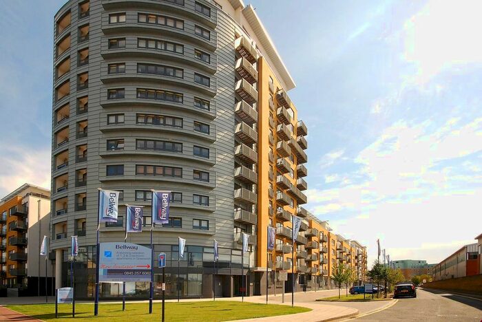 2 Bedroom Flat To Rent In Tarves Way, Greenwich, London, SE10