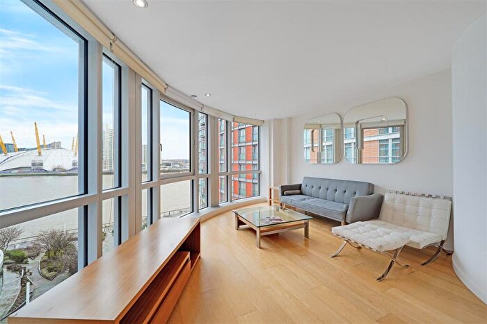 2 Bedroom Apartment For Sale In Ontario Tower, Canary Wharf, E14