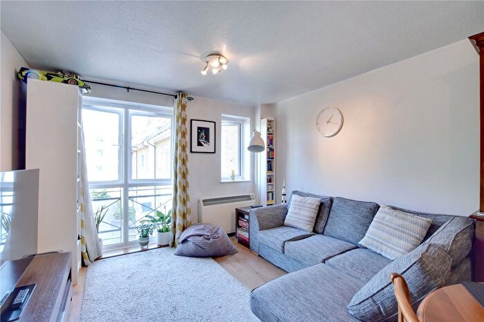 1 Bedroom Flat To Rent In Riverside Court, Lee Road, Blackheath, SE3