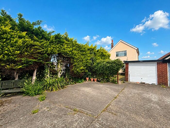 3 Bedroom Detached House For Sale In Staines Road West, Ashford, TW15