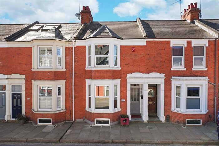 3 Bedroom Terraced House For Sale In Ashburnham Road, Northampton, NN1