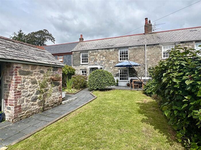 2 Bedroom Cottage For Sale In Charlestown Road, Charlestown, Charlestown, PL25
