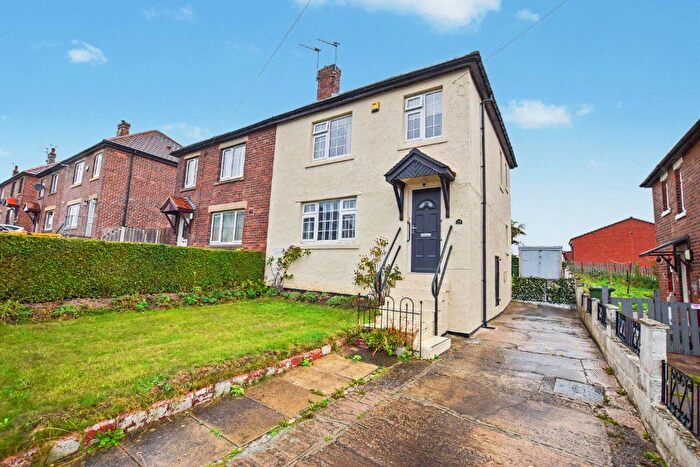 3 Bedroom Semi-Detached House For Sale In St. Peters Crescent, Stanley, Wakefield, West Yorkshire, WF3