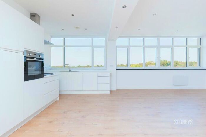 2 Bedroom Apartment To Rent In Forest House, South Woodford, London, E18