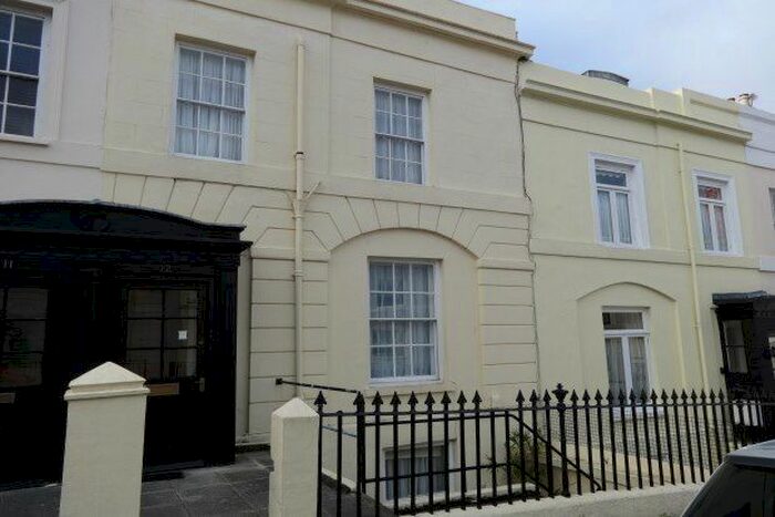1 Bedroom Flat To Rent In Athenaeum Street, Plymouth, PL1