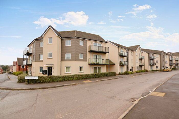 1 Bedroom Flat To Rent In Rhodes Moorhouse Way, Salisbury, SP4