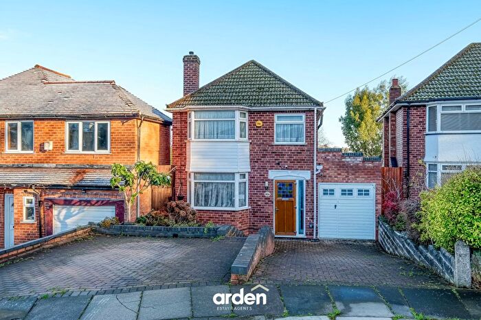 3 Bedroom Detached House For Sale In Millfield Road, Birmingham, B20